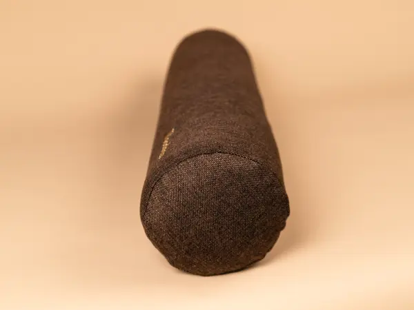 Валик BROWN Woodson для ног 60*16 Валик BROWN Woodson для ног 60*16