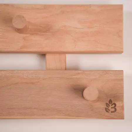 Вешалка настенная Левада Д7, ольха, 2 ряда