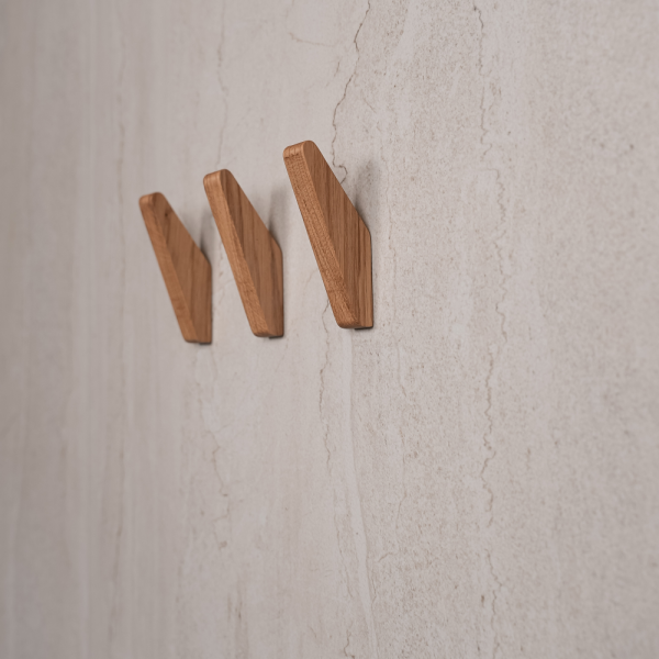 Крючок Woodson К4, дуб