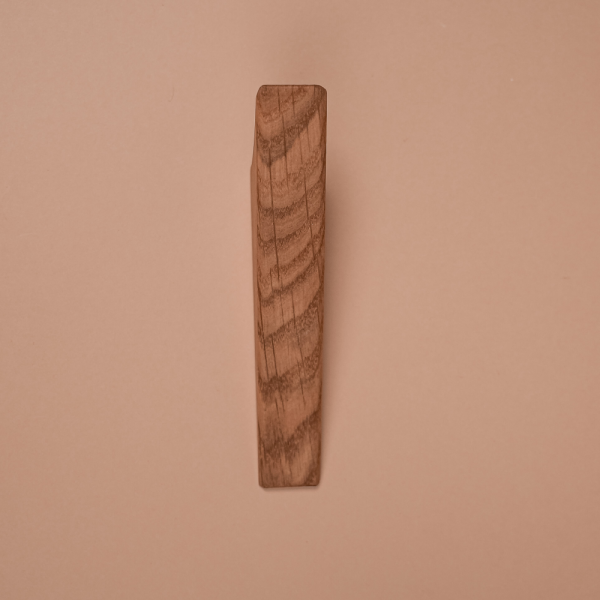 Крючок Woodson К5, дуб