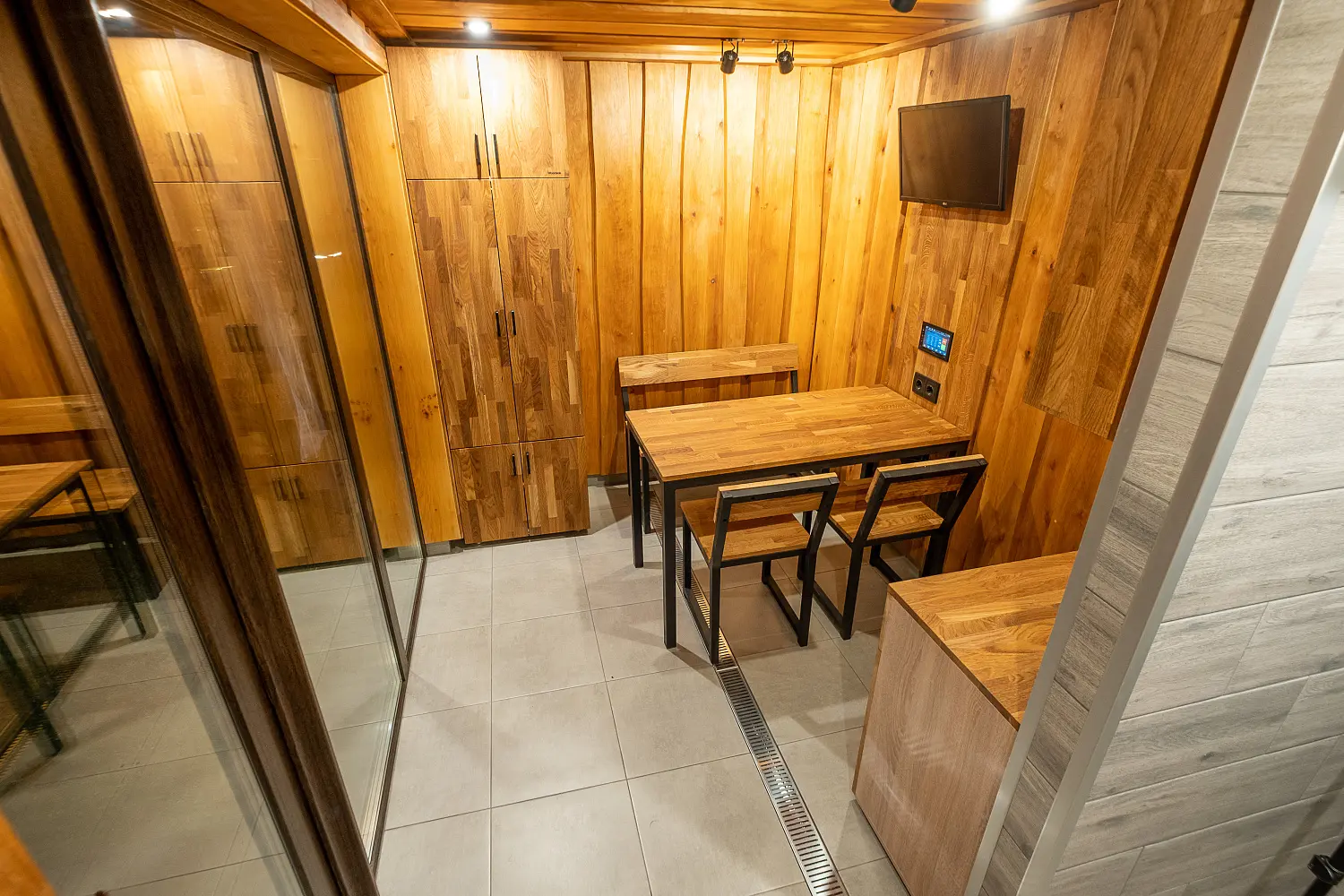 Баня Woodson на металлическом каркасе