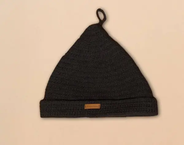 Шапка вязанная для бани Woodson Black line